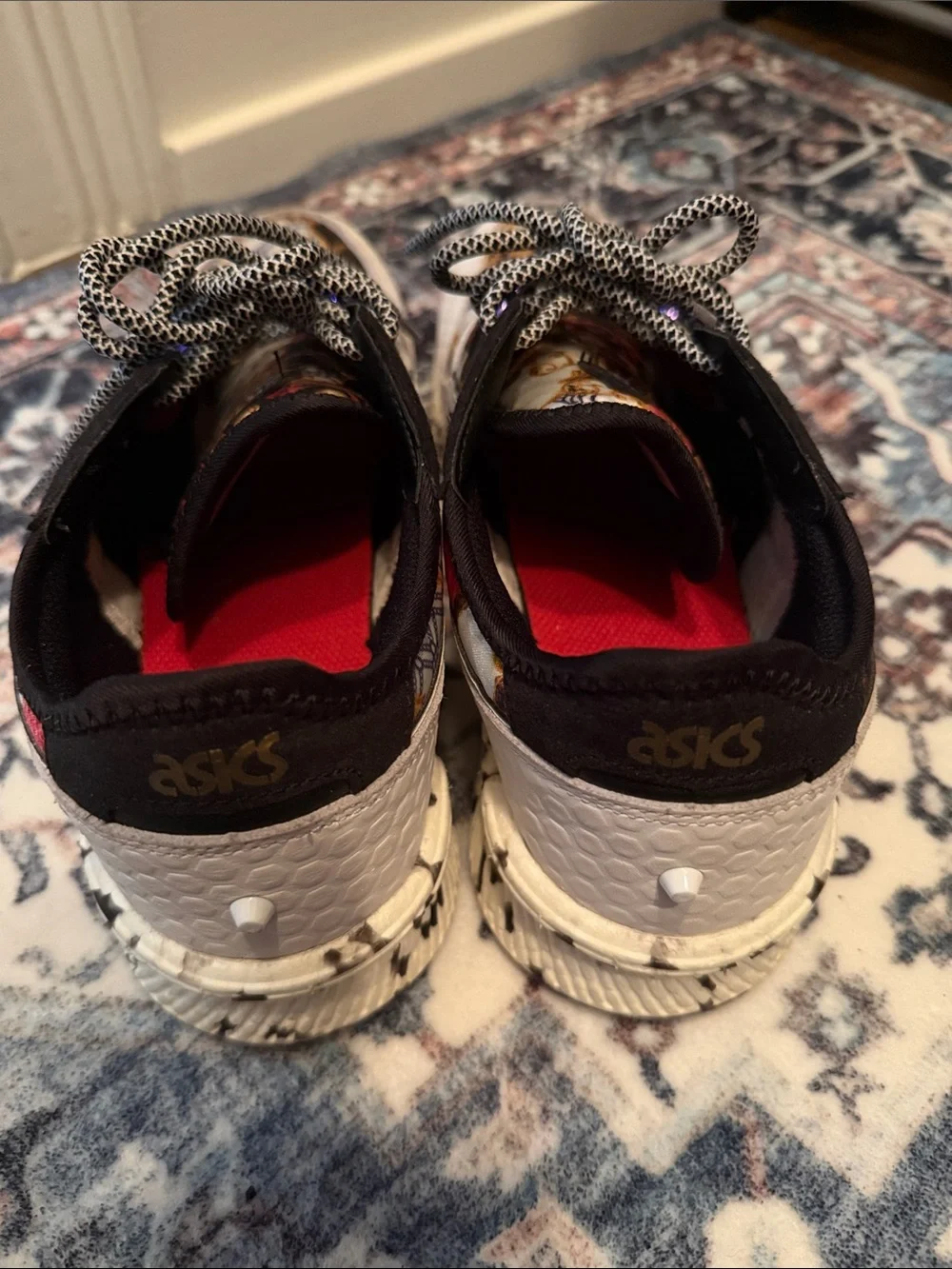 ASICS Black, White & Red Graphic Heel Sneakers